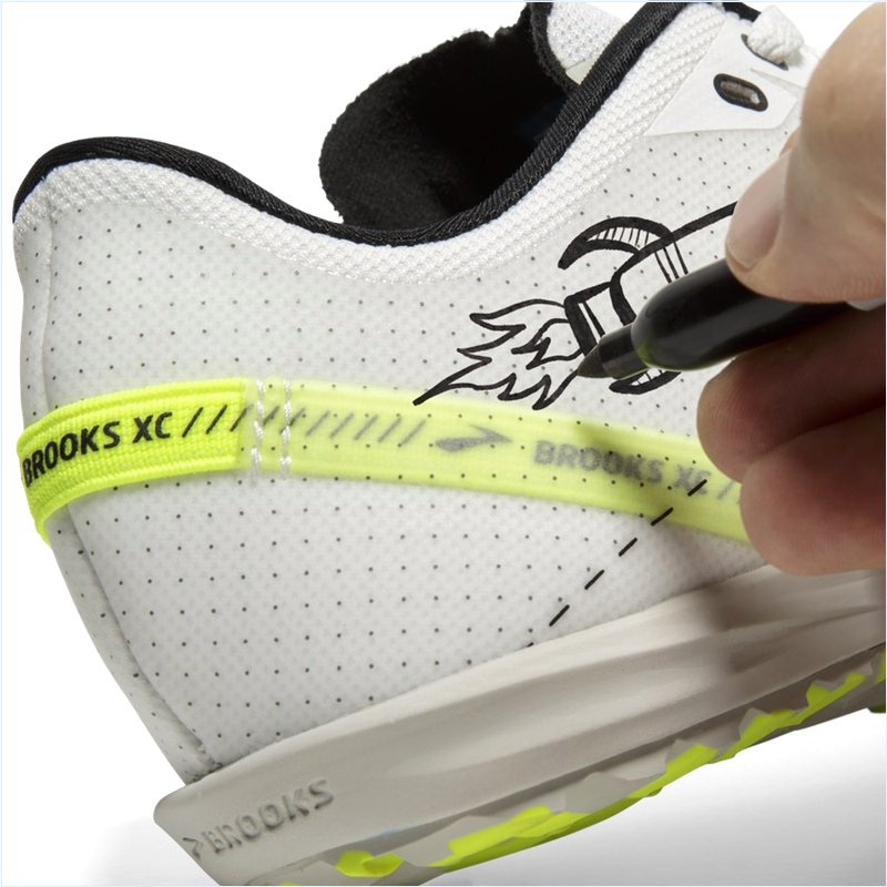  Draft XC Spikeless :129 White/Black/Nightlife