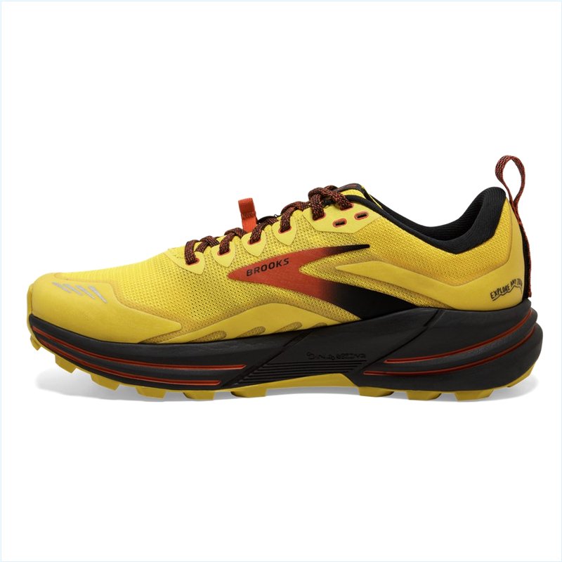  Cascadia 16 :745 Yellow/Black/Grenadine