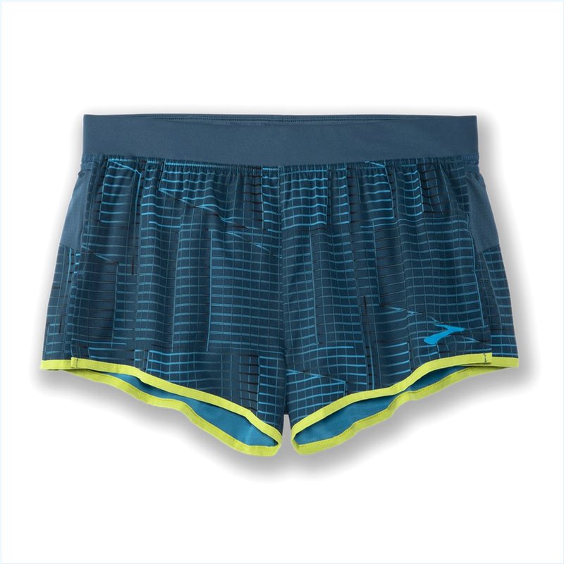  Sherpa 3" Split Short : 413 Matrix Alpine Print
