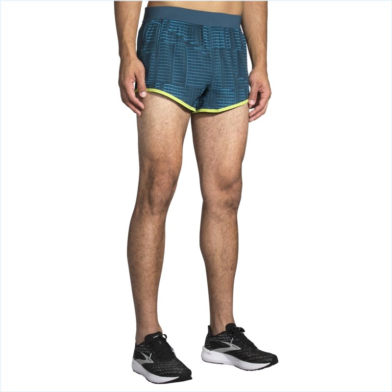  Sherpa 3" Split Short : 413 Matrix Alpine Print
