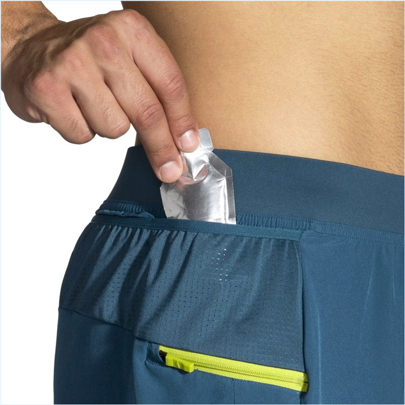  Sherpa 5" 2-in-1 Short : 402 Alpine/Bright Moss