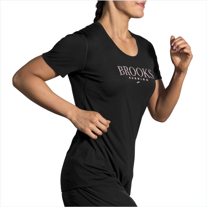 Distance Graphic Tee :