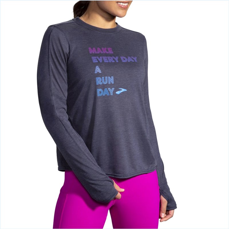  Distance Graphic Long Sleeve : 448 Heather Navy/Everyday