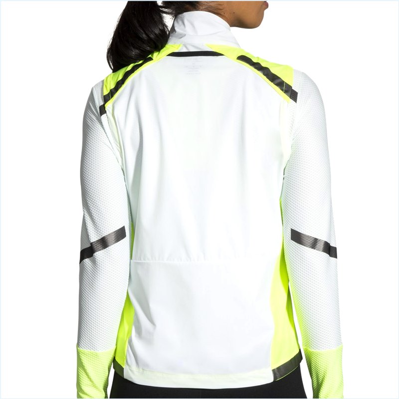  Carbonite Vest : 030 Icy Grey/Black/Nightlife